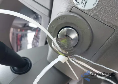 2005 Jeep Grand Cherokee Laredo из США, поврежденный, VIN 1J4GR48K85C672471